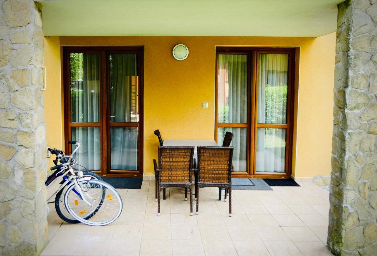 Fortuna Golf Apartman Buk Luaran gambar