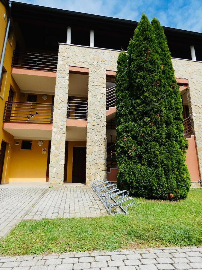 Fortuna Golf Apartman Buk Luaran gambar